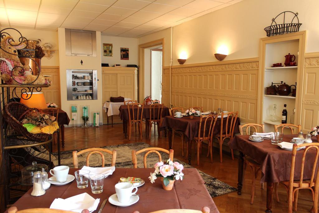 Hotel California Vichy Zewnętrze zdjęcie